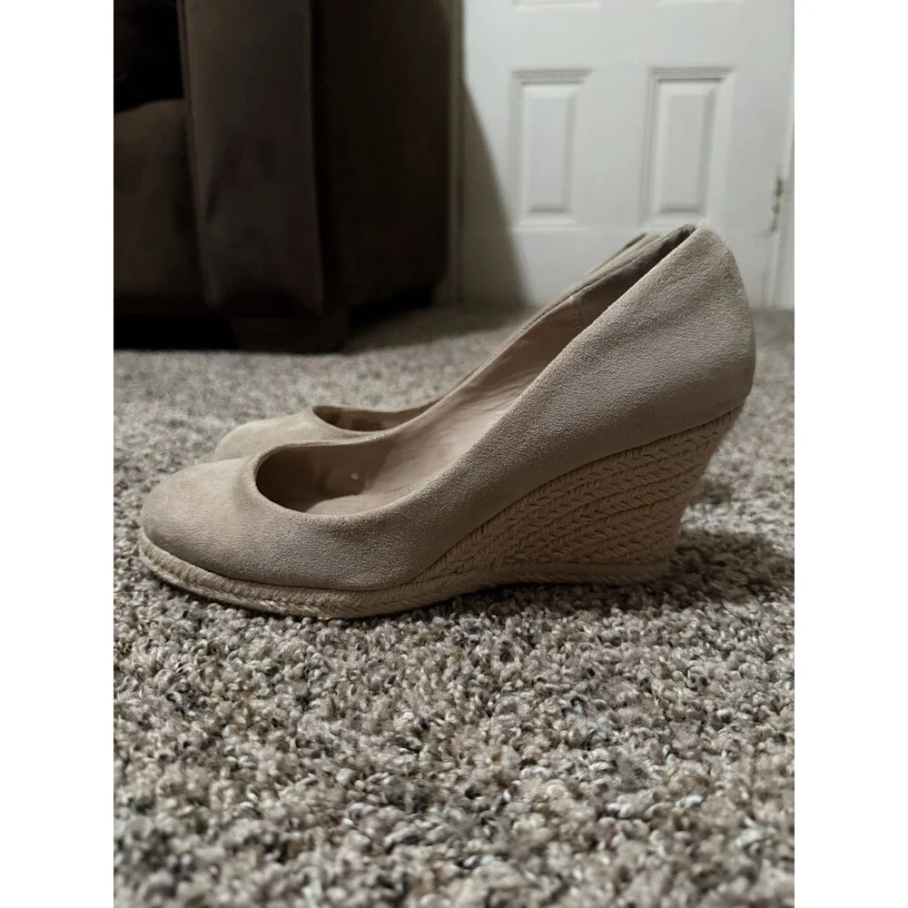 Charles by Charles David Tan Espadrille Wedge Pumps Faux Suede Women’s 8M